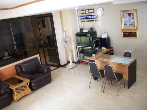Apartamentos Orient House