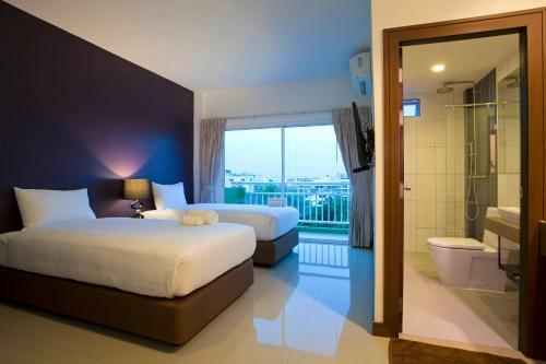Wiz Hotel