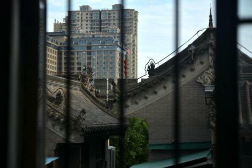 Simple Capsule Hotel Xi'an Bell Tower Shuyuanmen