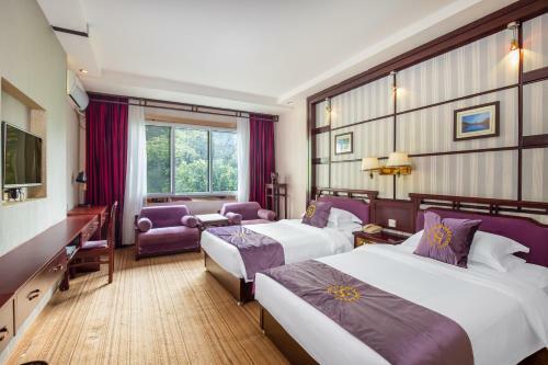 New Century Hotel