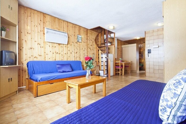 Apartamentos Deusol 3000