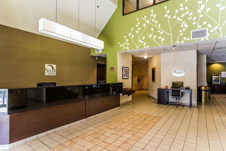 Hotel Sleep Inn Airport