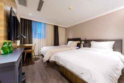 Hotel Hanting Express Zhenjiang Dashikou
