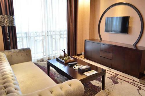 Aimoer Hotel