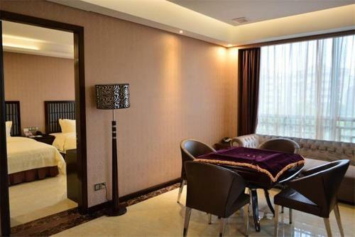 Aimoer Hotel