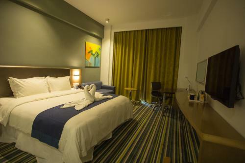 Hotel Holiday Inn Express Dujiangyan Ancient City