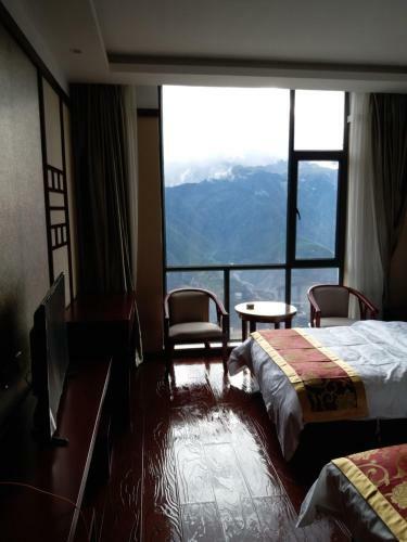 Mingzhu Hotel