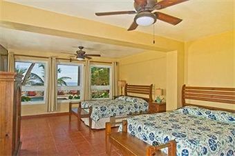 Posada Casa Isle�a Inn
