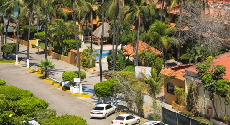 Margaritas Hotel & Tennis Club