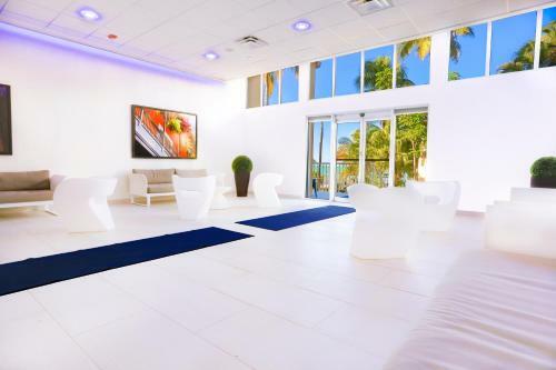 Aparthotel Esj Towers