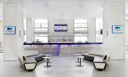 Aparthotel Esj Towers
