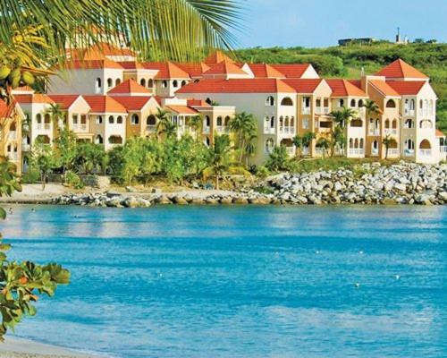 Apartamentos Suites At Divi Little Bay Beach Resort
