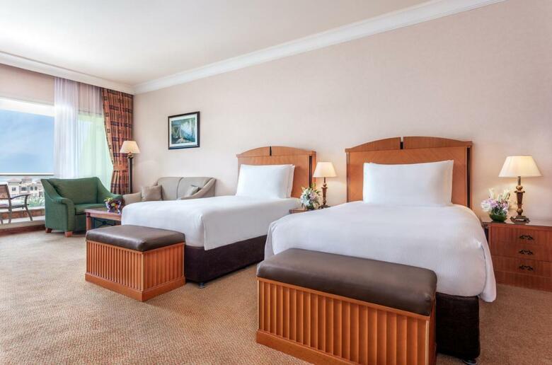 Al Raha Beach Hotel