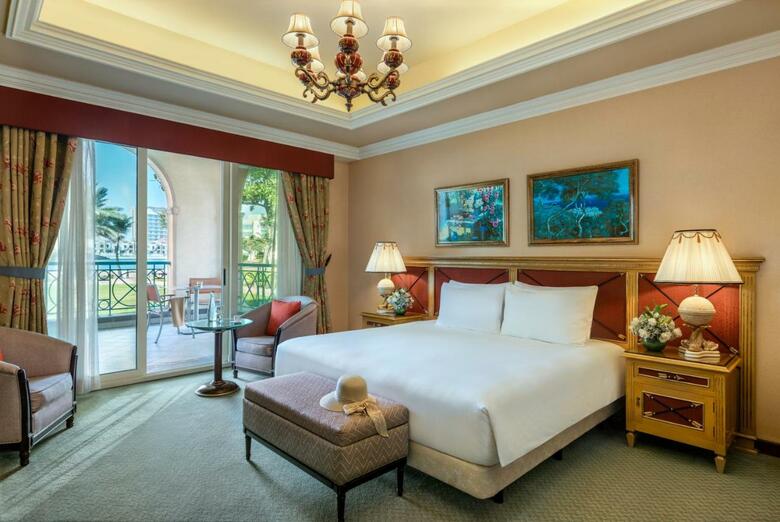 Al Raha Beach Hotel