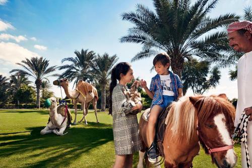 Hotel Bab Al Shams Desert Resort And Spa