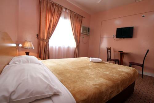 Zaineast Hotel