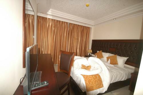 Sharah Mountains Hotel