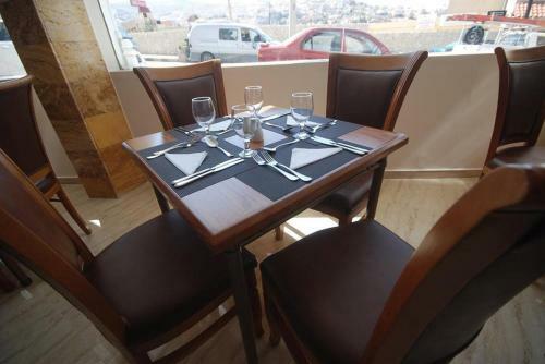 Sharah Mountains Hotel