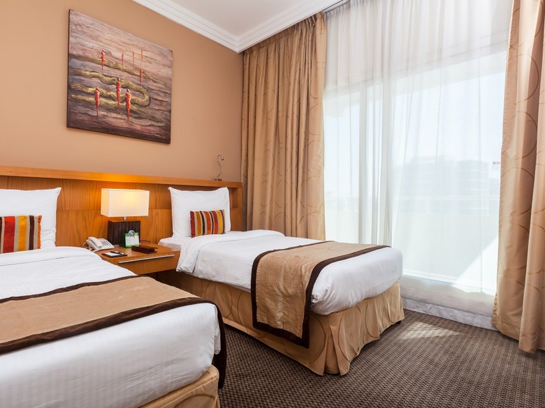 Flora Park Deluxe Hotel Apartments