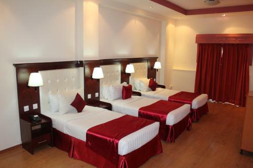 Grand Nova Hotel