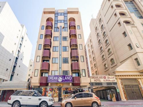 Dream Land Hotel