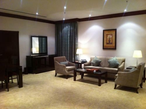 Al Gosaibi Hotel
