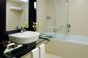 M�venpick Hotel Jumeirah Lakes Towers