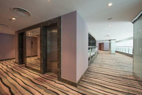 Grand Mayral Hotel