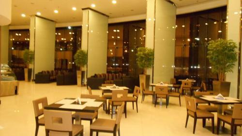 Grand Mayral Hotel