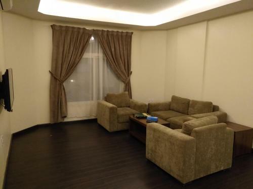 Apartamento Crown Glory Hotel Suites