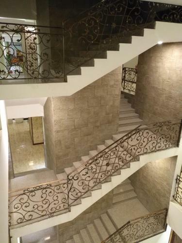 Apartamento Crown Glory Hotel Suites