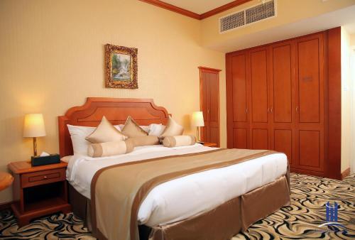 Emirates Concorde Hotel & Apartments