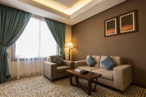 Voyage Hotel