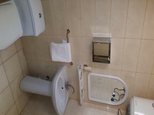 Aparthotel Bzul For Furnished Apartments