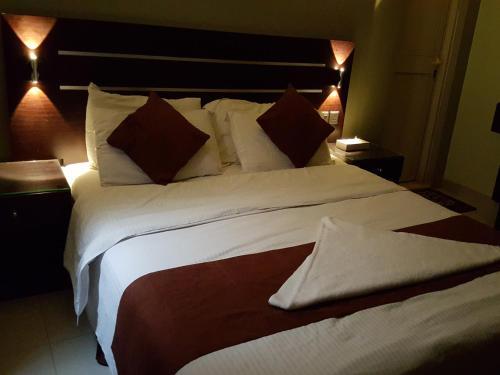 Aparthotel Bzul For Furnished Apartments