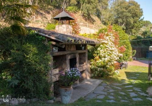 Agroturismo L'amagatall De Cal Tonedor
