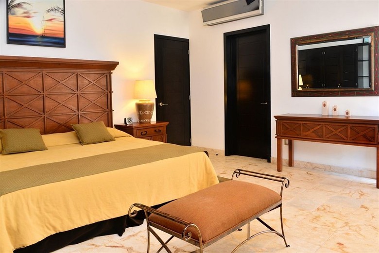 Hotel Corto Maltes