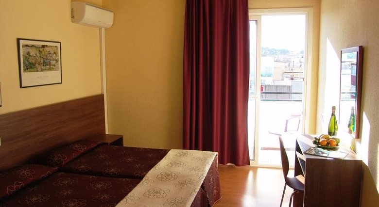 Golden Sand Hotel