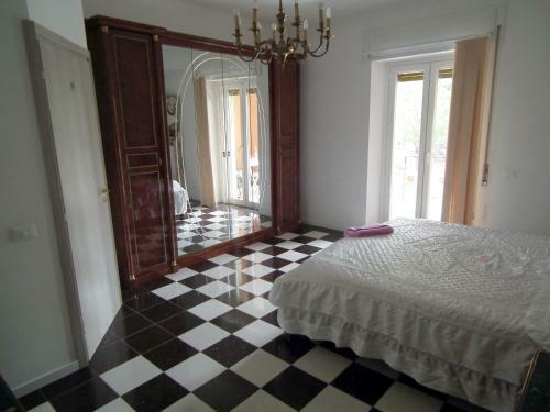 B&B Everest