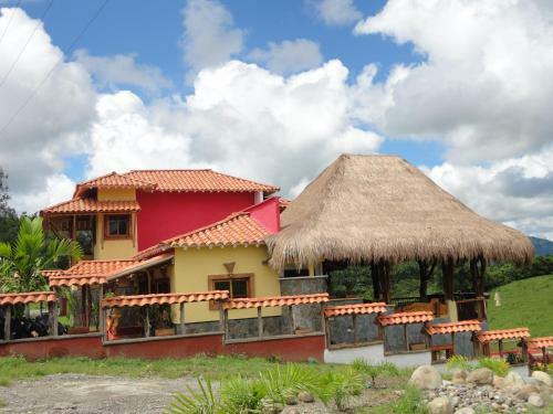 Hotel La Casa Que Canta
