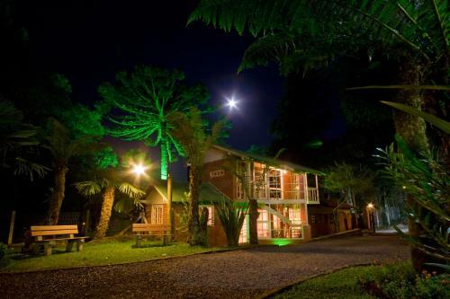 Hostal Pousada Casa De Pedra