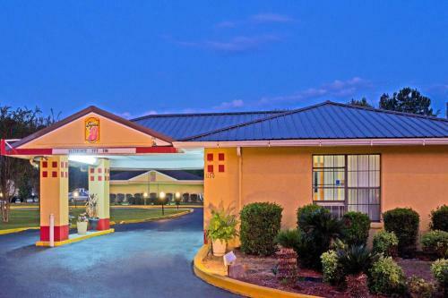 Motel Super 8 By Wyndham Chipley