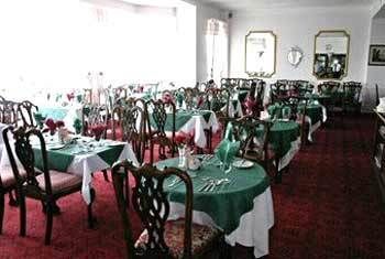 Albany Lions Hotel