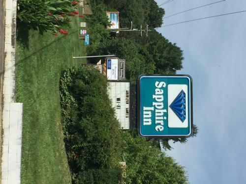 Motel Sapphire Inn