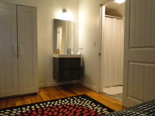 Bed & Breakfast Swamp Rabbit Inn