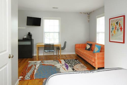 Bed & Breakfast Swamp Rabbit Inn