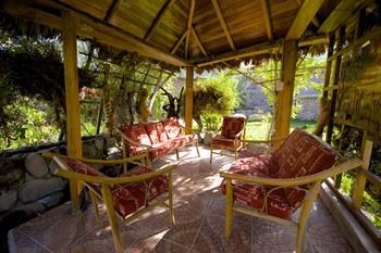 Inti�an Hotel