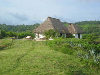 Hotel Punta Teonoste