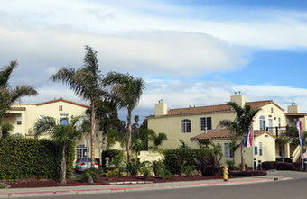 Pacific Plaza Hotel