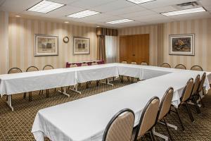 Hotel Quality Inn Indy Castleton